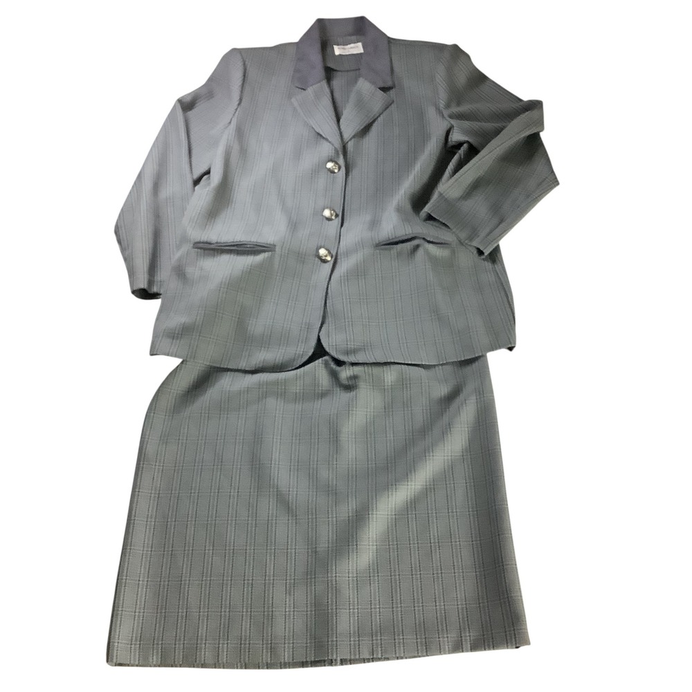 Alfred Dunner Skirt Suit Women 14/12 Grey Red Plaid Blazer Shoulder Pads USA